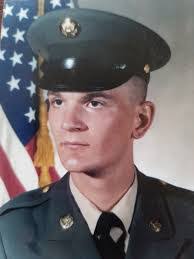 Melissa Pitz's Instagram, Twitter & Facebook