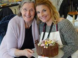 Diana Beard From The Great British Bake Off Demonstrated How To Bake And Ice A Chocolate Mocha Easter Cake An Great British Bake Off Easter Cakes Afternoon Tea