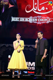 Maya Ali And Humza Ali Abbasi Received For Best Onscreen Couple Awards Of Drama Serial Mann Mayal Humawards17 Gorgeous Yellowdre Celebrities Maya Ali Celebs