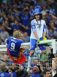 David luiz moreira marinho is a brazilian professional footballer who last played for premier league club arsenal and the brazil national te. Fernando Torres David Luiz Fernando Torres And David Luiz Photos Zimbio