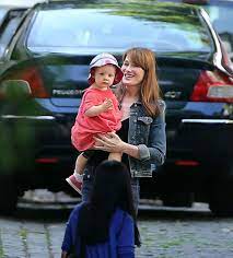 Vertrauliches rechtsgutachten im auftrag von vw en couldn't load this module, please refresh the page to see the contents. Carla Bruni Starportrat News Bilder Gala De