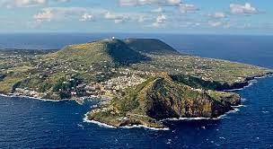 Ustica island, tyrrhenian sea, province of palermo, metropolitan city of palermo, italy: Ustica Ultimate Guide 2021 Smart Travel Italy