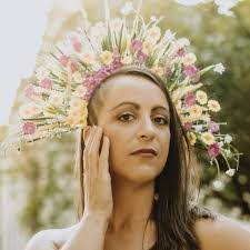 Flora Luna's Instagram, Twitter & Facebook