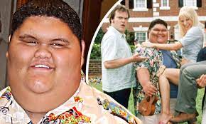 In the shallow, shallow g d em we're far from the shallow now. Shallow Hal Actor Joshua Shintani Dies From Pneumonia At The Age Of 32 Daily Mail Online