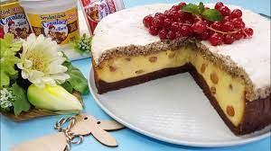 Baţi albuşurile spumă, adaugi zahărul şi baţi în continuare ca pentru bezea. Pasca Fara Aluat In 3 Straturi Cu Smantana Ciocolata Si Nuca Reteta De La Mama Rodica Youtube