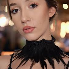 Luxury Black feathers and lace choker Women girl gothic collar necklace One  size adjustable Victorian vintage Costume party mom jewelry gift