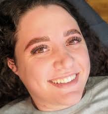 Kimberly Helton-Grindle as Kimberlygrindlebeauty