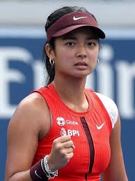 Filipina wins grand slam singles match