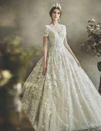 This Classic Wedding Gown From Clara Wedding Is The Definition Of Timeless Elegance Wedding Dresses Classic Wedding Gowns Classic Wedding Dress