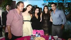 No sé si esa cara tan rara un ojo aquí y un diente allá y desde entonces hasta ahora el juego del amor nos tuvo tres años jugando luego nos separó. Graban Con Intensidad El Final De La Fuerza Del Destino Youtube