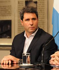 Gildo al hilo inauguró 5 escuelas públicas en una sola localidad y van más de 1358!!! Sergio Unac Wikipedia