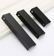 Eine frische schicht lack sowie neue dieser sozusagen neue schrank kostet sie fast gar nichts. China Lange Schublade Tur Kante Trim Griff Modern Minimalistisch Invisible Black Griff Schrank Schrank Griff Kaufen Schrank Schrankgriff Auf De Made In China Com