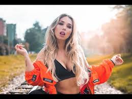 Alejandra Mercedes Shelow Shaq Para 3gp Mp4 Mp3 Flv Indir Alejandra mercedes was born on 9 november 1996, in santiago de los caballeros, santiago how rich is alejandra mercedes? alejandra mercedes shelow shaq para 3gp