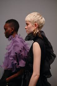 Image result for frisuren kurze haare berühmtheit