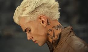 Kenny Macon's Instagram, Twitter & Facebook