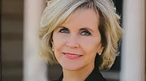 Karla Bolin's Instagram, Twitter & Facebook