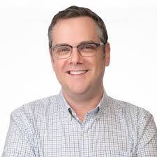 Scott Calvert's Instagram, Twitter & Facebook