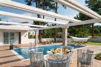 Great place to spend a week or two with the family. Alexandra Beach Spa Resort Potos Updated 2021 Prices