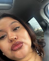 If you're feeling lost, find yourself. 🫶🏼