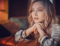 الجميلة روزينا ❤❤