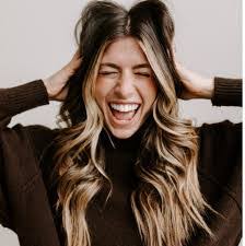 Amanda Puterbaugh's Instagram, Twitter & Facebook