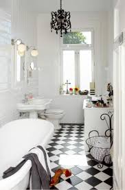 Badezimmerfliesen Schwarz Weiss Und Schwarz Weiss Badezimmermobel Mit Bildern Badezimmer Schwarz Weisse Badezimmer Schwarze Innenarchitektur