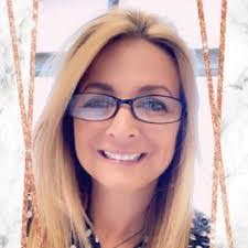 Crystal Shrader's Instagram, Twitter & Facebook