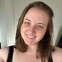 Laura Dock's Instagram, Twitter & Facebook