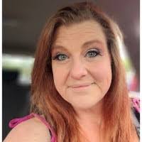 Danielle Doss's Instagram, Twitter & Facebook