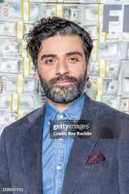 9,450 Oscar Isaac Photos & High Res Pictures