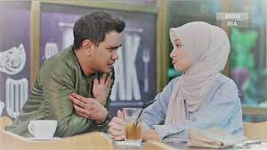 Izzat membawa helena pulang ke rumahnya. Drama Novel Red Velvet Acik Lana