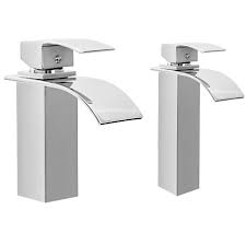 Miscelatore Con Getto A Cascata Miscelatori A Partire Da 49 Iva Inclusa Miscelatori Rubinetti Bagno Con Doccia