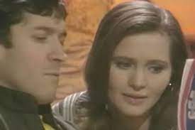 Mircea diaconu și diana lupescu au un mariaj de invidiat, cei doi actori fiind căsătoriți de 39 de ani, lucru extrem de rar în showbizul autohton și având fiica şi nepoata lui mircea diaconu au pasiuni comune. Mircea Diaconu È™i Diana Lupescu Poveste De Dragoste Ca N Filme Sunt CÄƒsÄƒtoriÈ›i De 39 De