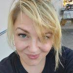 Amber Hilburn's Instagram, Twitter & Facebook