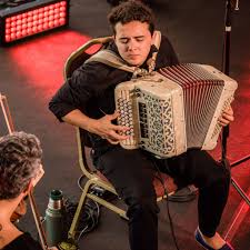 Acordeonista Roger Corrêa faz show em Florianópolis no Sexta Jazz AF de  setembro