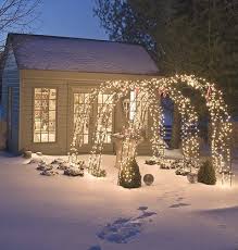 Pin By Miri E On Christmas Outdoor Holiday Decor Outdoor Christmas Christmas Lights
