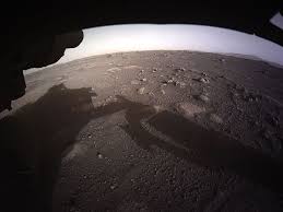 Raw images of mars taken by the perseverance rover and ingenuity mars helicopter in jezero crater. Mars Rover Perseverance Schickt Erste Hochauflosende Bilder Panorama Idowa