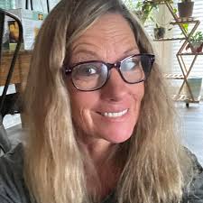 Welcome to Beyond Sober Nation.** If you're new here, read this twice…  You're not just joining a Facebook group... you're stepping into a  full-blown recovery revolution. I'm Kohdi Rayne, founder of the