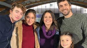 Voir série clem saison 6 streaming regarder série clem saison 6 clem saison 6 vf et vostfr clem saison 6 en streaming gratuit toutes les épisode de la série clem saison 6 hd qualité telecharger la. Clem Fred Sera T Il Au Rendez Vous Dans La Saison 11 Nextplz