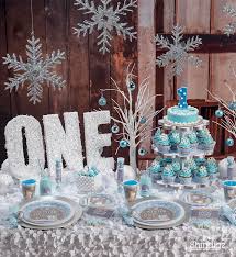 Birthday Party Ideas For 4 Year Old Boy In Winter Celebrating A Winter 1st Birthday Our Winteronederland Theme Will Give You Th Winter Onederland Birthday First Birthday Party Themes Onederland Birthday Party