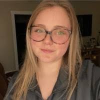 Kristina Heebner's Instagram, Twitter & Facebook