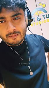 Who is best man? 🤔🤔🤔🤔 👍🏼