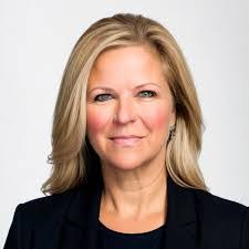 Dena Lowery's Instagram, Twitter & Facebook