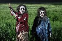 Jangan kamu ditakuk lama husin.itu crite dulu.zomba zomba. Zombi Kampung Pisang Wikipedia Bahasa Melayu Ensiklopedia Bebas