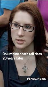 Janis Mackey's Instagram, Twitter & Facebook