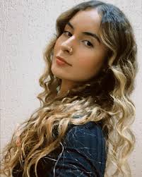 Paula (@paulaa.arruda) • Instagram photos and videos