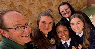 We were honored to serve and present this morning at the St. Clair County  Farmers Federation Legislative Breakfast. Dr. Burns shared his vision for  our new CTE building with our local and