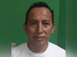 La FGR ordenó la captura de Salvador Desiderio Juárez, enfermero del  Hospital Rosales, acusado de Agresión Sexual en Menor e Incapaz Agravada.  Según el Ministerio Público, el sujeto agredía a las víctimas