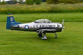 This site tracks the history of all trojans that survived military service. T 28 Trojan 2 75m Voll Gfk Baukasten Weiss Motorflugzeuge Tomahawk Aviation