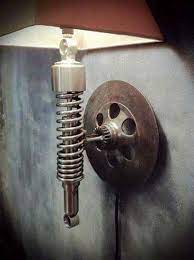 Kamu bisa menempatkan lampu hias ini di kamar tidur, di ruang keluarga, atau ruang lainnya yang menurut kamu perlu dipercantik dengan lampu hias seperti ini. Kereenn Spare Part Bekas Disulap Jadi Karya Unik Redcs1 S Blog